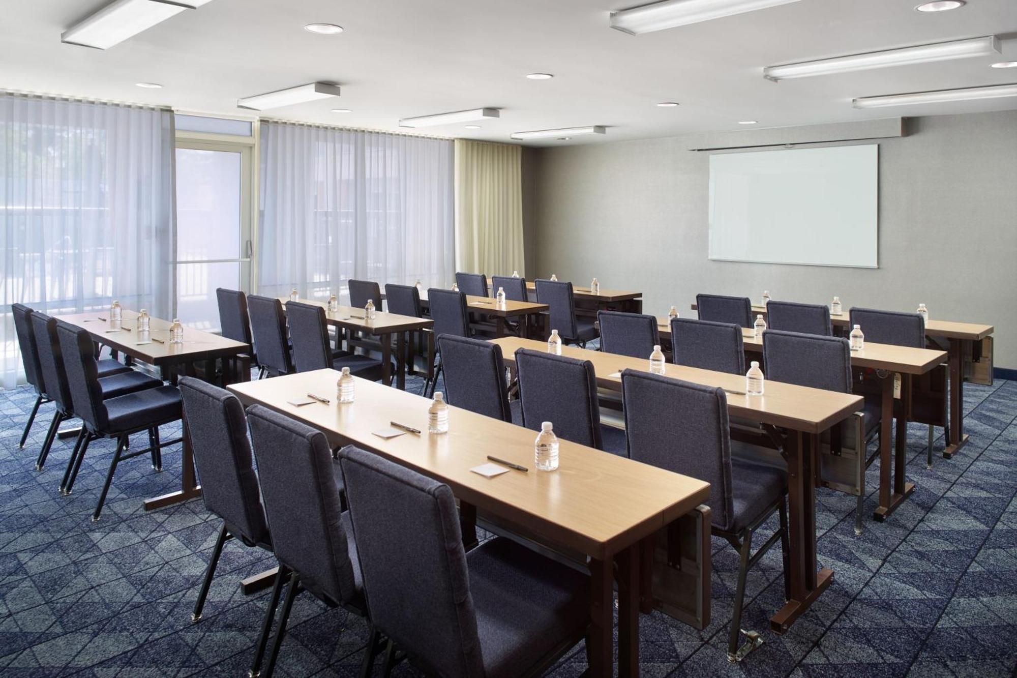 Courtyard By Marriott Myrtle Beach Broadway Екстер'єр фото