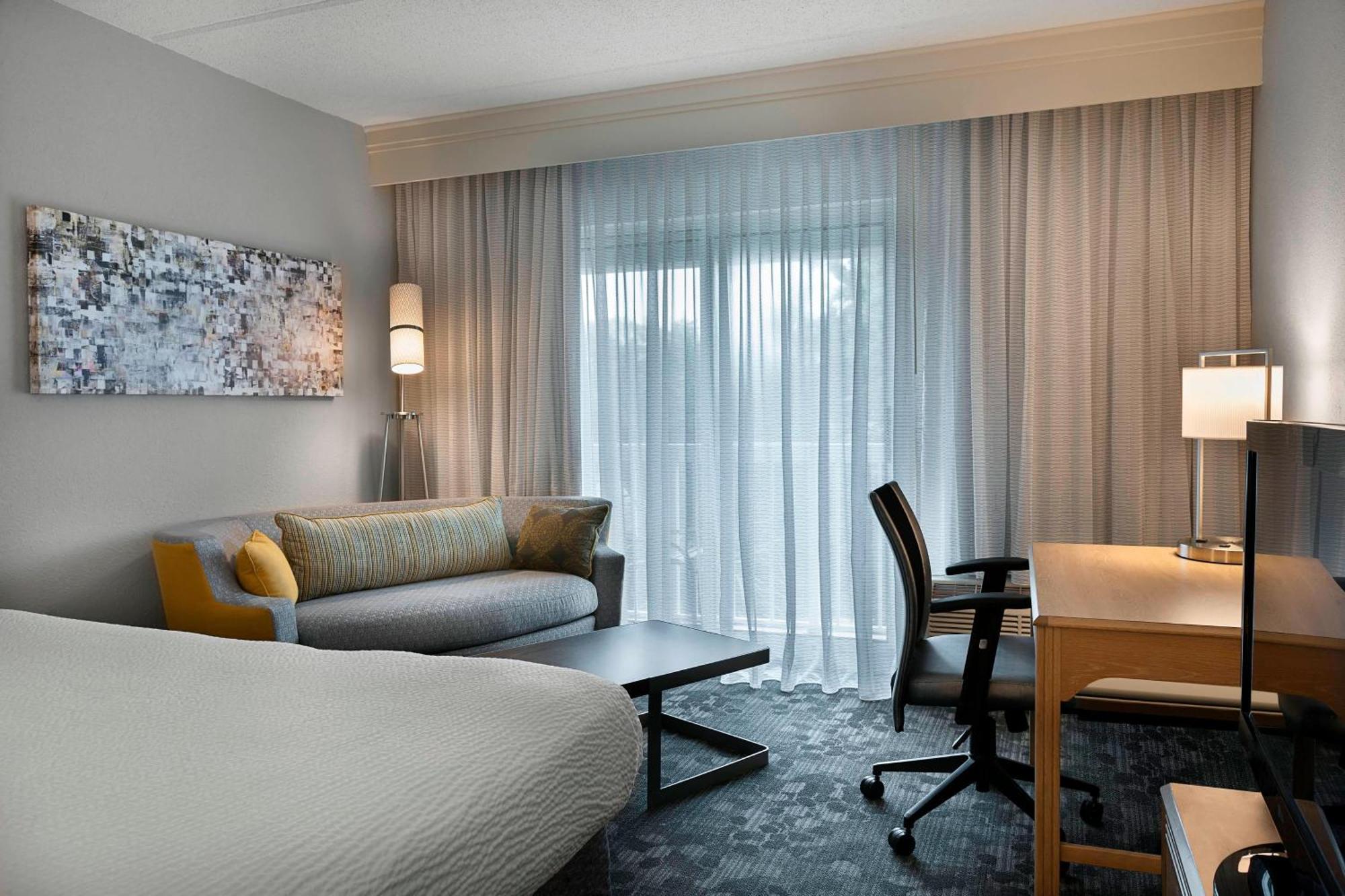 Courtyard By Marriott Myrtle Beach Broadway Екстер'єр фото