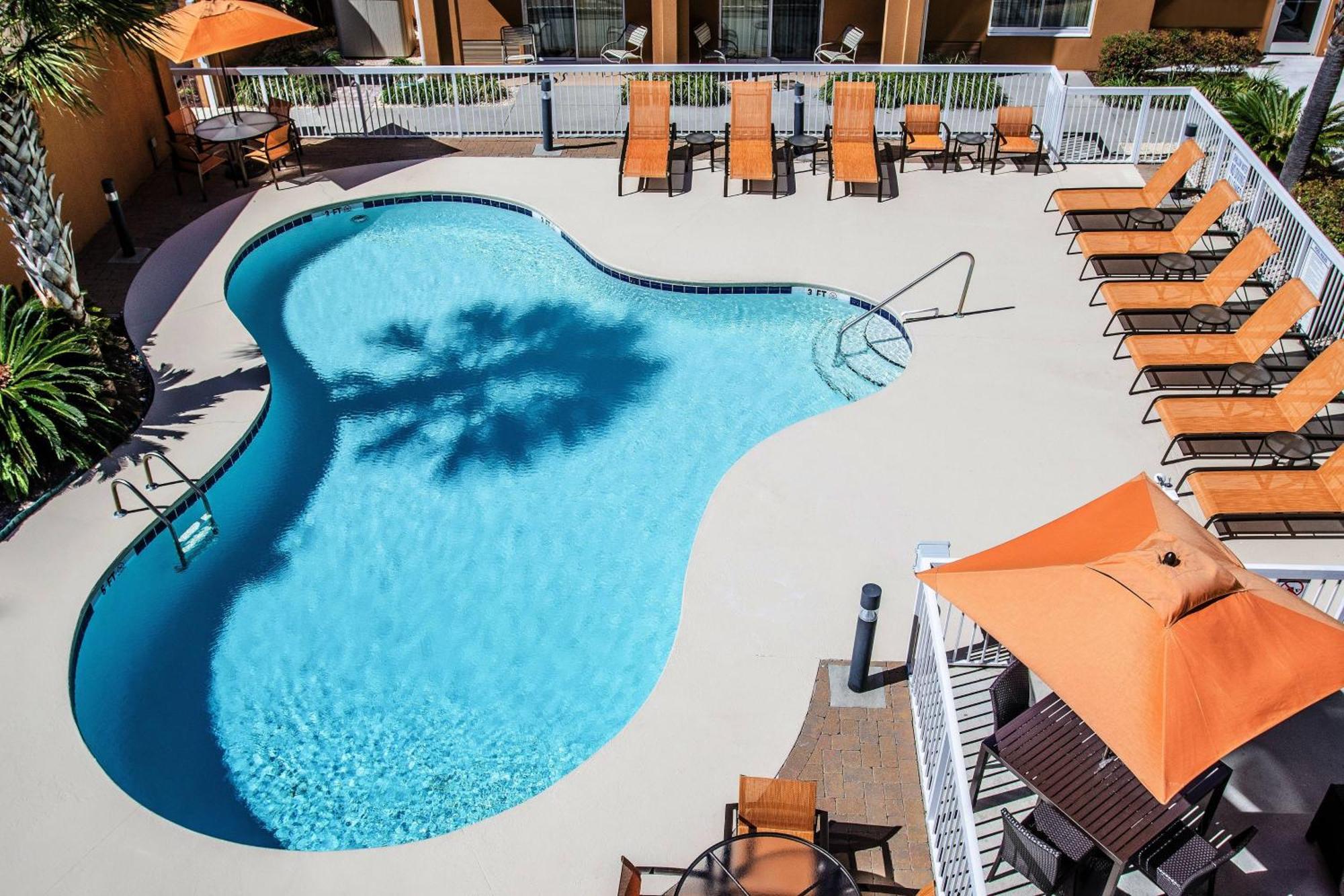 Courtyard By Marriott Myrtle Beach Broadway Екстер'єр фото